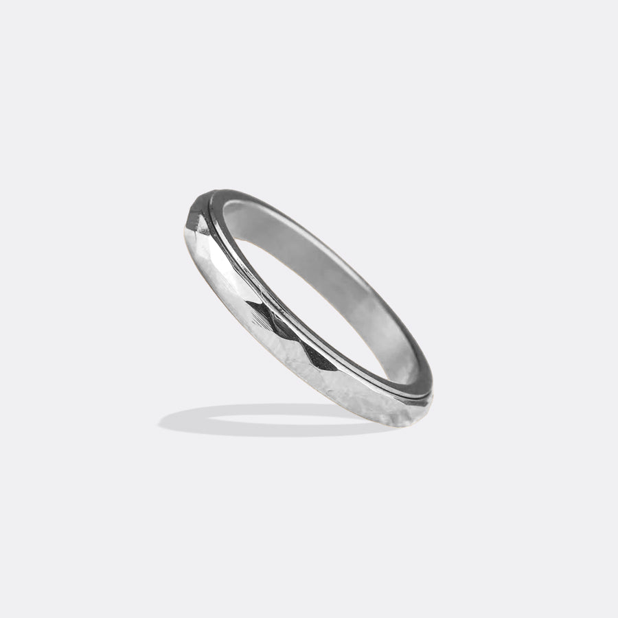 Dainty Hammered Band Spinning Fidget Ring