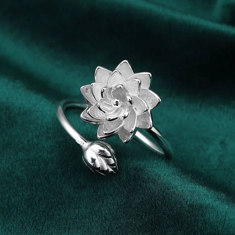 White Lotus Adjustable Fidget Ring