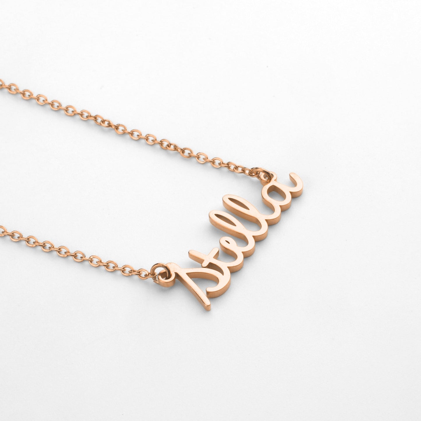 Stella Name Necklace