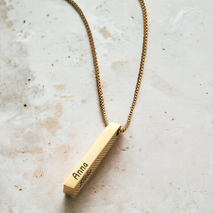 Muse Pillar Bar Necklace