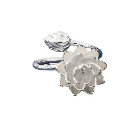 White Lotus Adjustable Fidget Ring