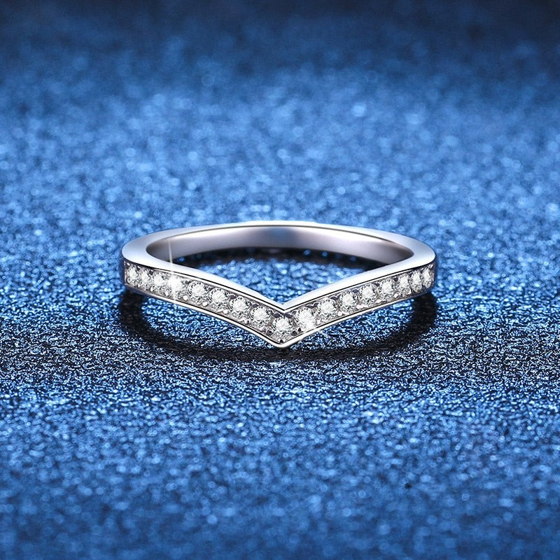 Moissanite Peak Ring