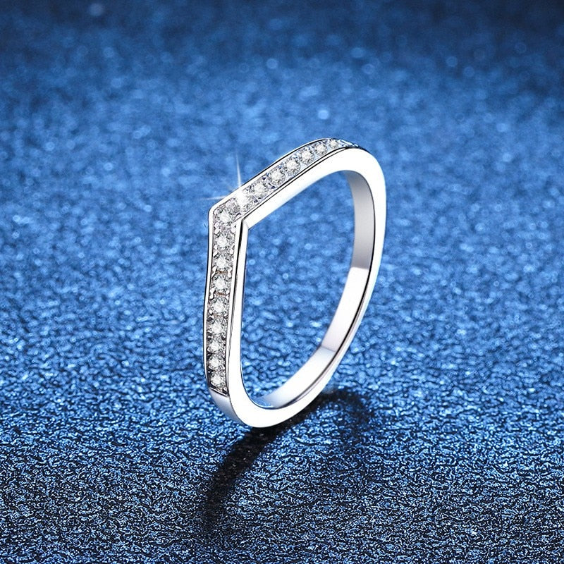 Moissanite Peak Ring