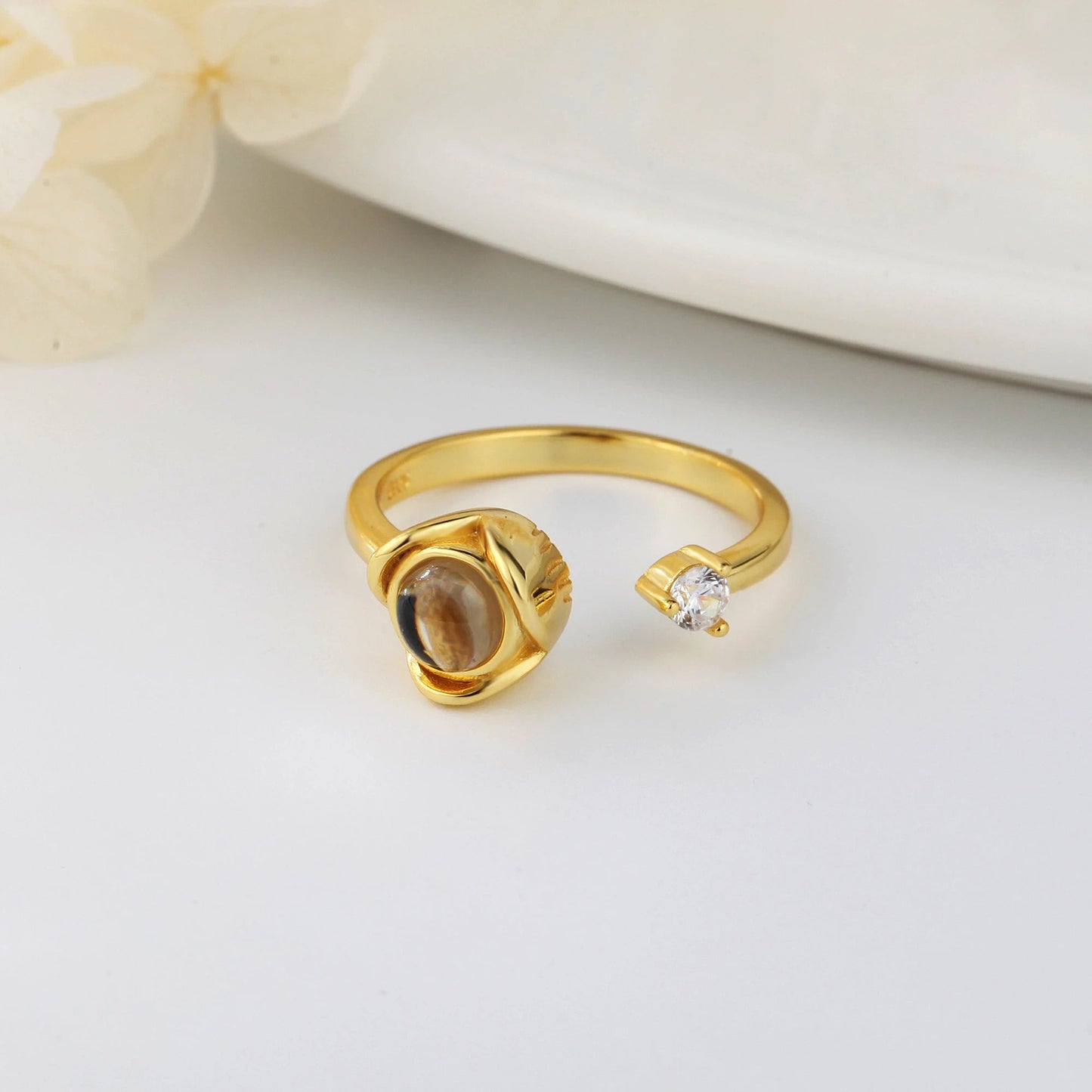 Adjustable Photo Ring