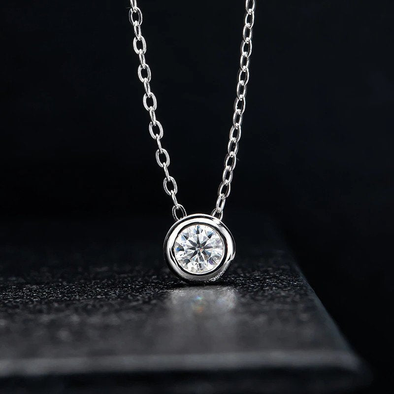 Bubble Solitaire Necklace