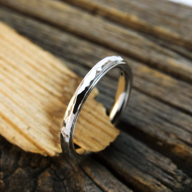 Dainty Hammered Band Spinning Fidget Ring